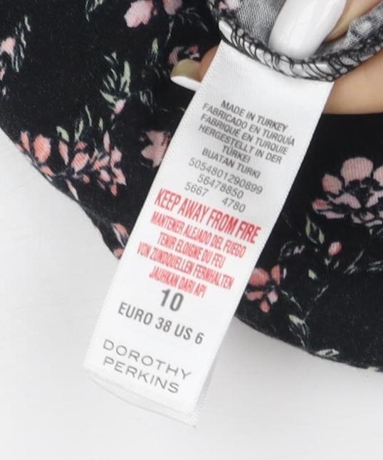 Dorothy Perkins Women's Black Floral T-Shirt Size 10