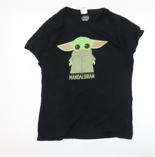Front view of Star Wars unisex black mandalorian t-shirt, size L