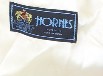 Hornes Men's Beige Classic Blazer - Size 52S