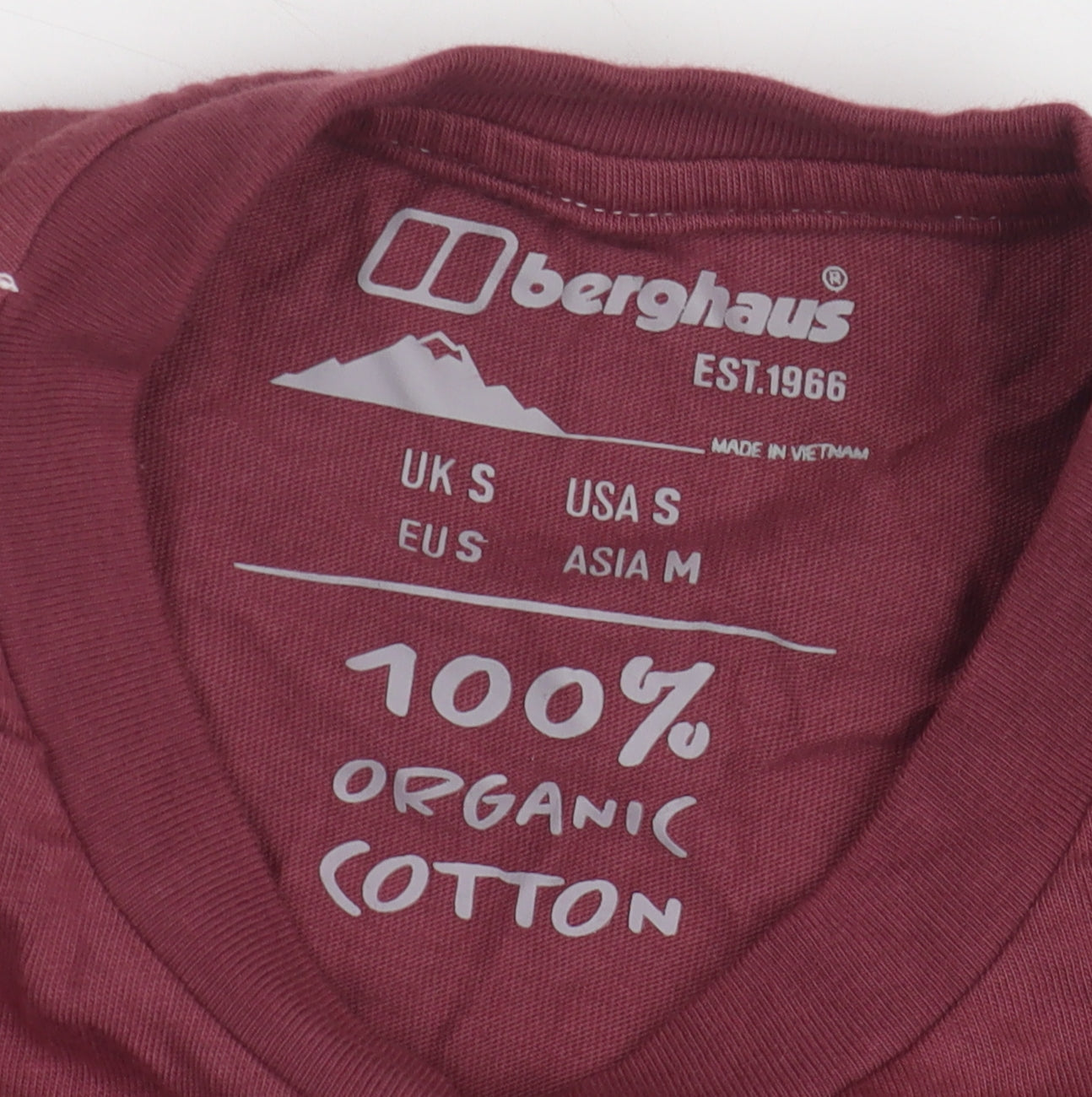 Berghaus Men's Red Crew Neck T-Shirt, S, Logo, Organic Cotton