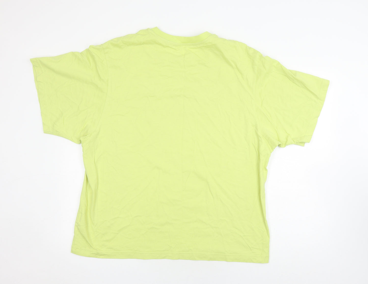 Uniqlo Green XL T-Shirt Anime Graphic Casual