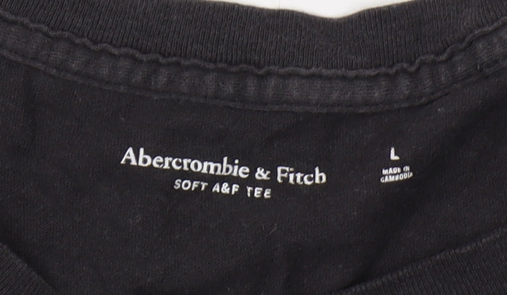 Abercrombie & Fitch Men's Black Cotton Crew Neck Tee