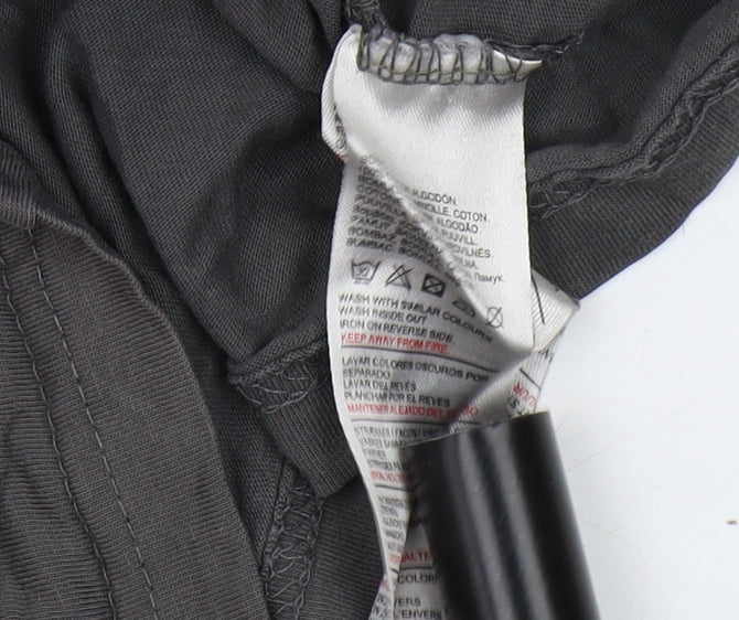 Crosshatch Grey Men's Graphic Print T-Shirt Size S