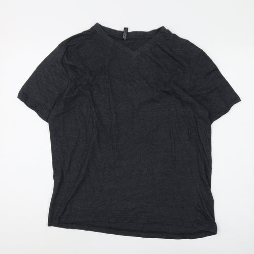 Donnay Men's XL Grey V-Neck T-Shirt