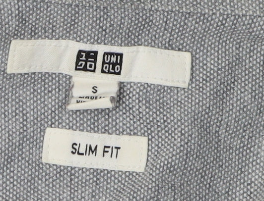 Uniqlo Men's Grey Slim Fit Button-Up Shirt S