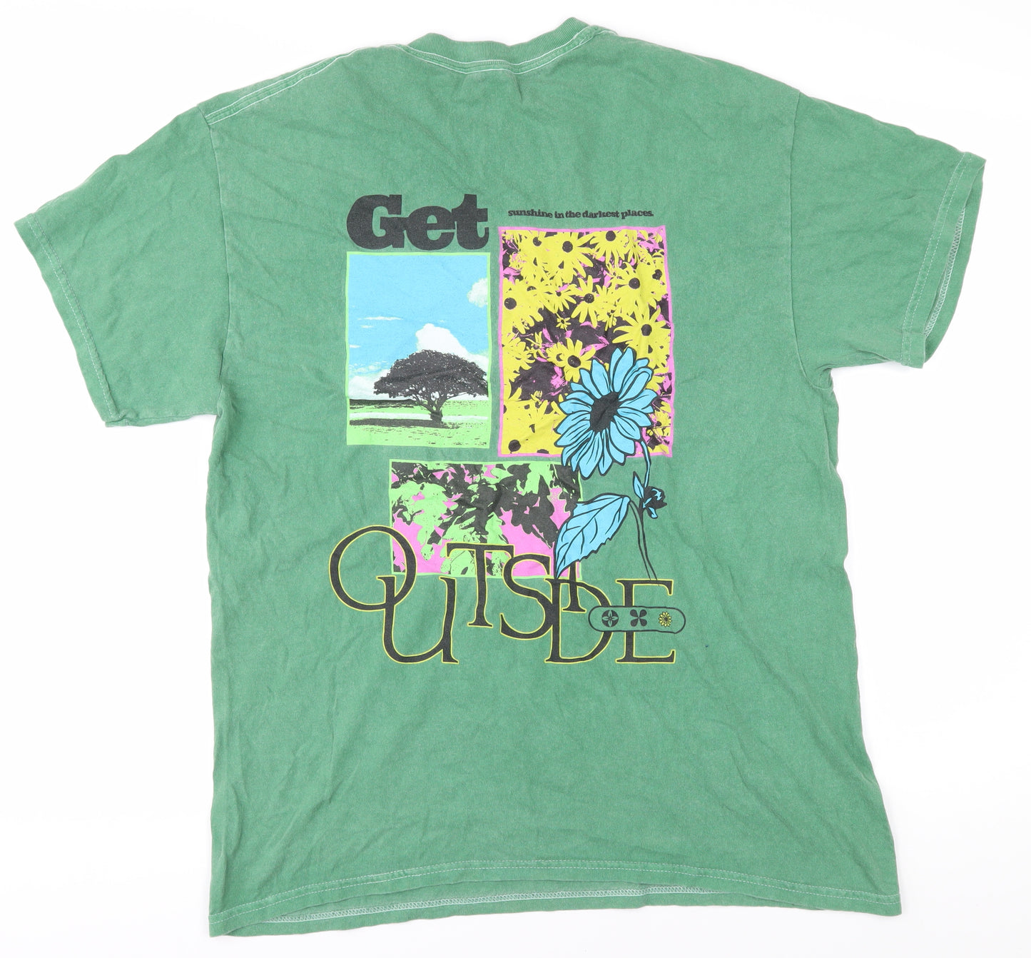 Urban Outfitters Men's Green Oversized Nature T-Shirt