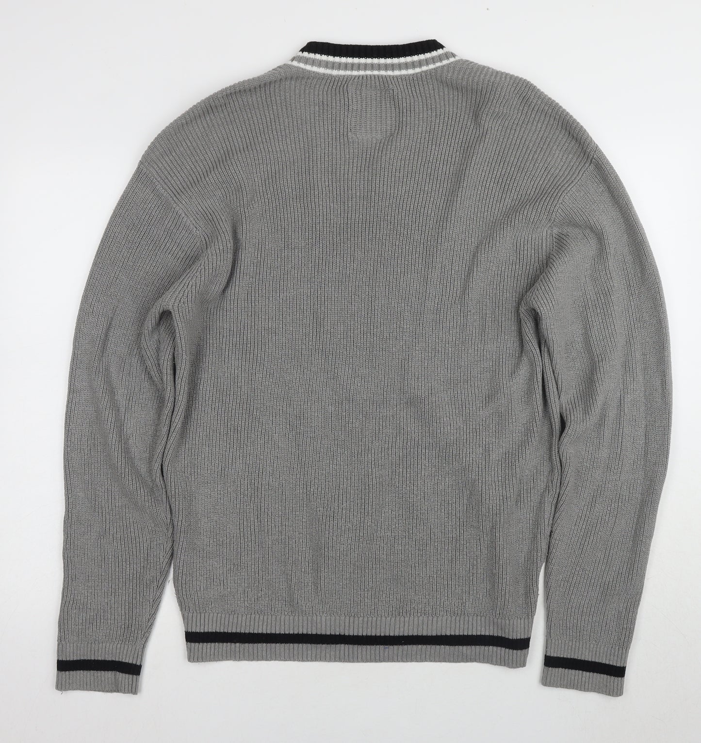 Hollister Men’s Grey V-Neck Pullover Jumper L