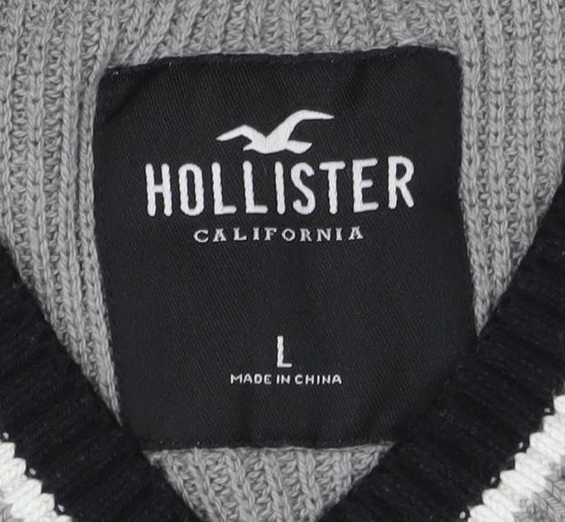 Hollister Men’s Grey V-Neck Pullover Jumper L