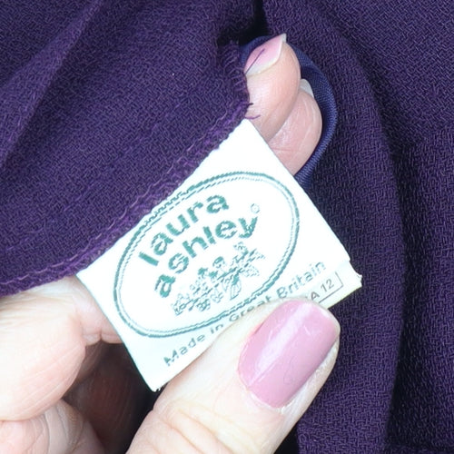 Laura Ashley Women's Purple Wool Flare Skirt - Size 14 Vintage