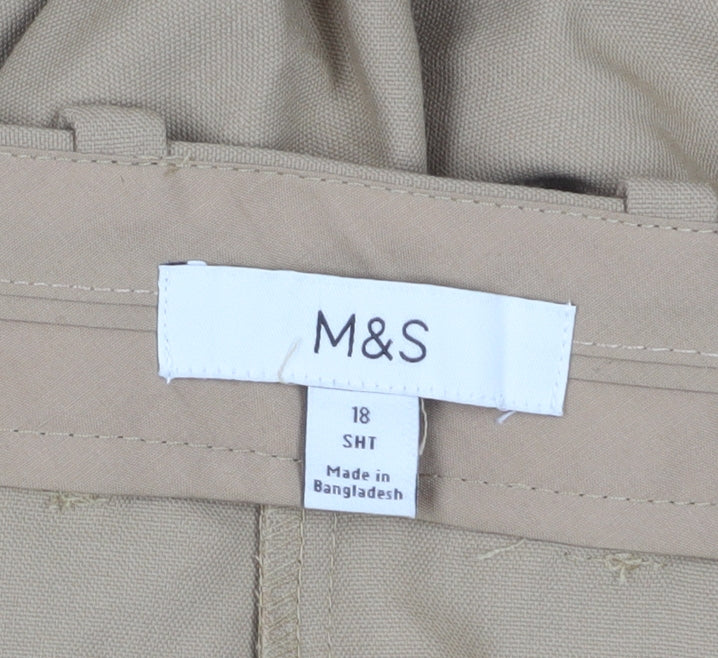 Marks & Spencer Women's Beige Pleated Trousers - Size 18