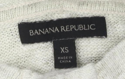 Banana Republic Men's Ivory XS Henley Jumper