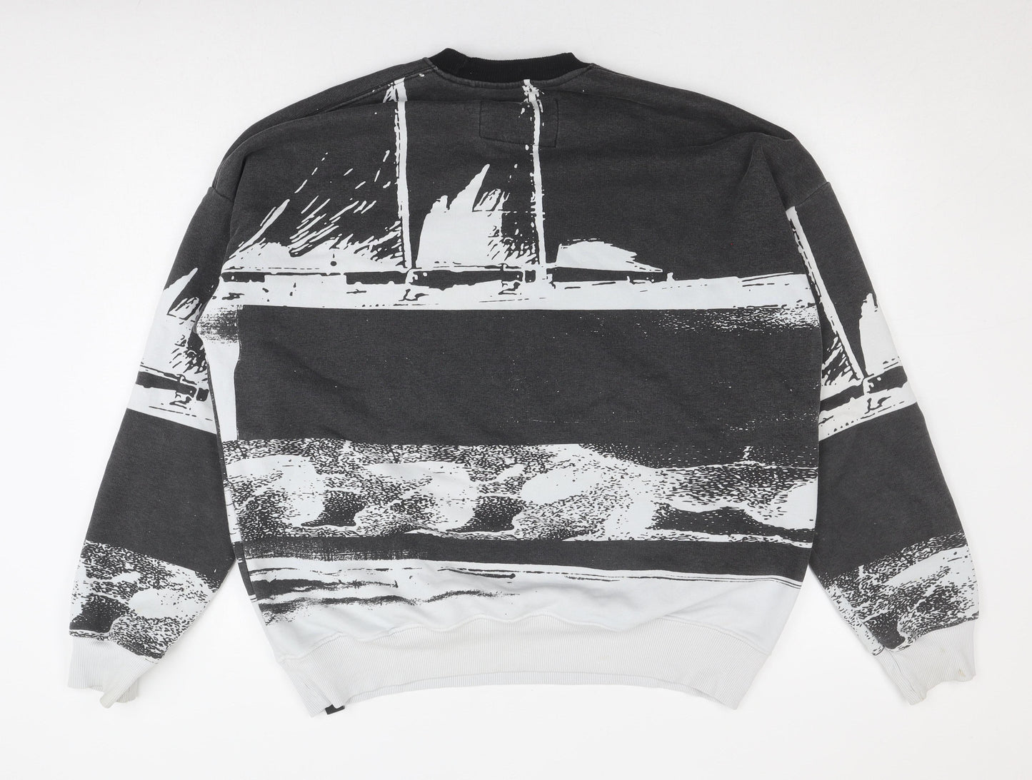 Pull&Bear Men's Black White Graphic Sweatshirt M