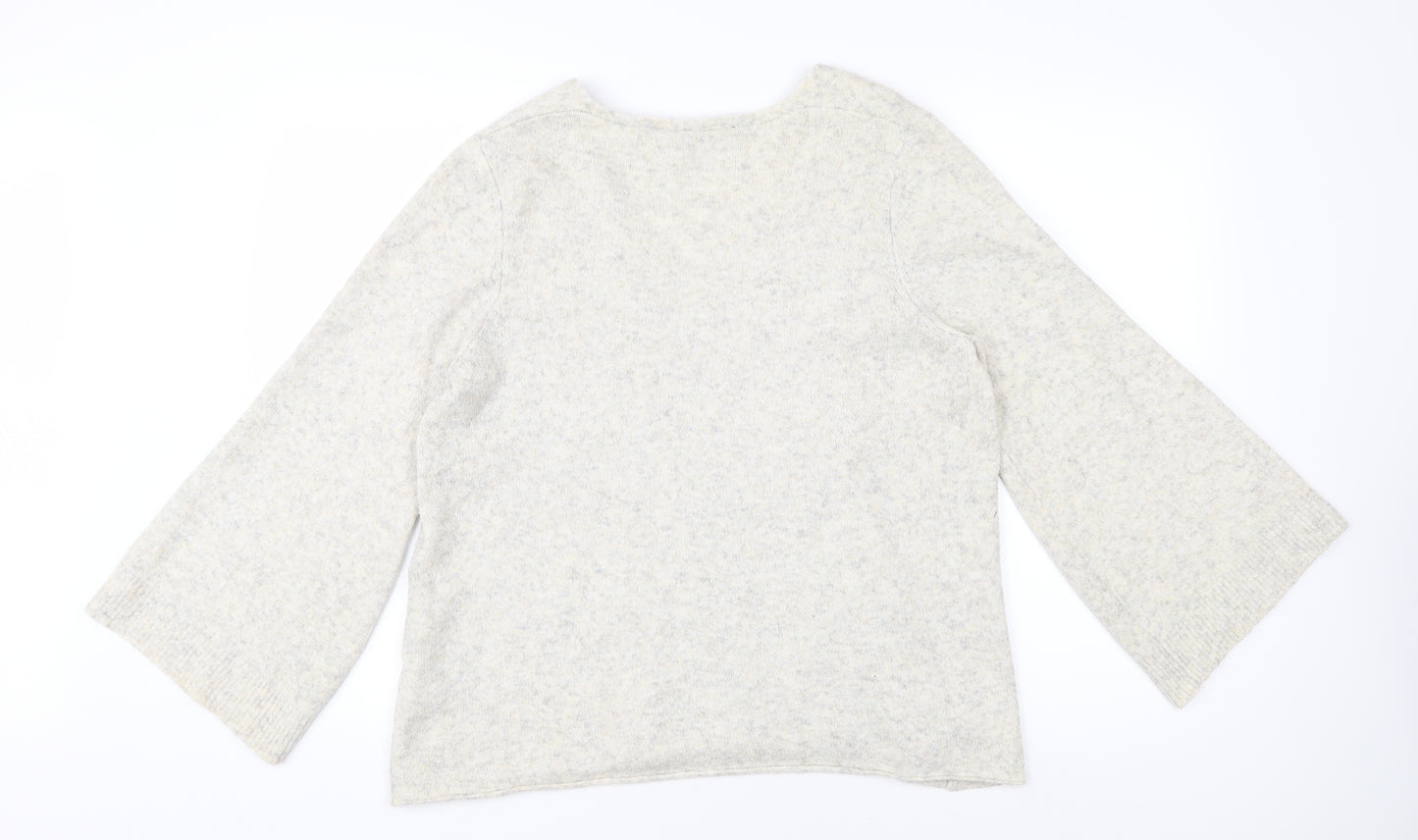 French Connection Women's Ivory V-Neck Pullover XS