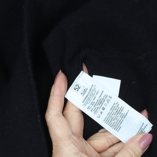 C.P. Company Men's Black Hooded Jacket - L