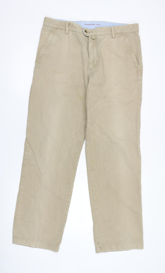 Front view of GANT Men's Beige Straight Jeans, size L, Regular Fit