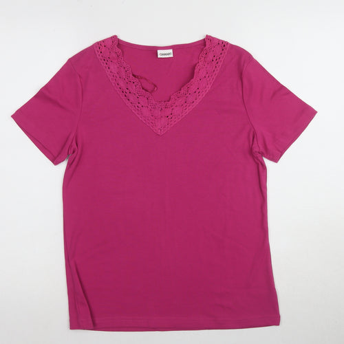 Damart Women’s Pink Crochet Accent V-Neck T-Shirt M