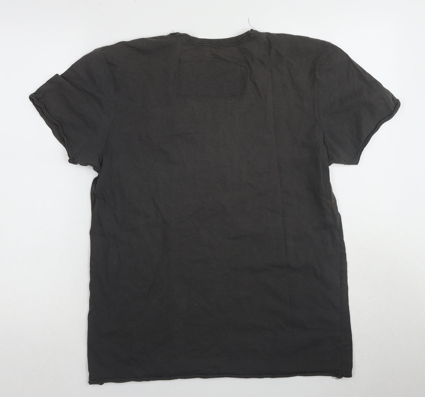 Amplified Men's Black Graphic Print T-Shirt, Medium
