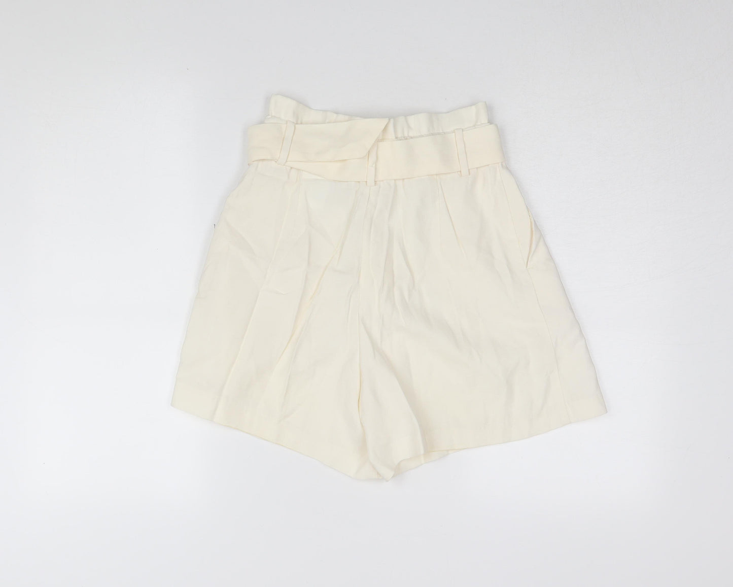 H&M Womens Ivory Paperbag Belted Shorts Size 8