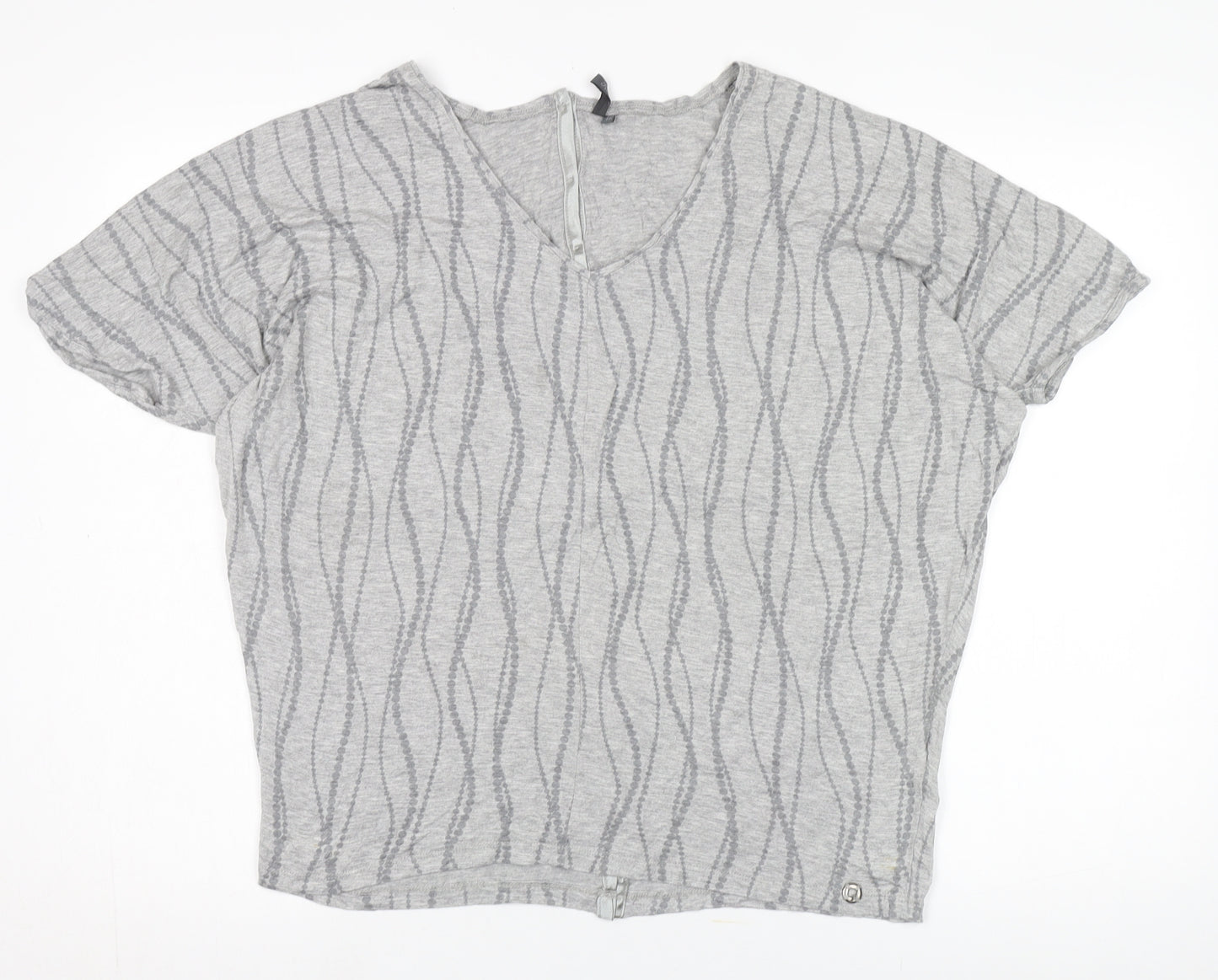 Kangol Women’s Grey V-Neck T-Shirt Size 16