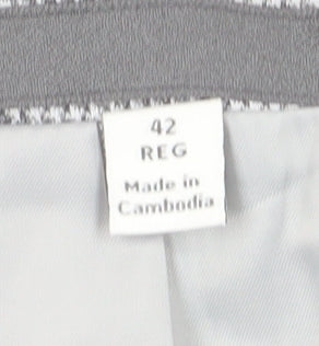 Marks and Spencer Men's Grey Checked Blazer Size 42 Regular