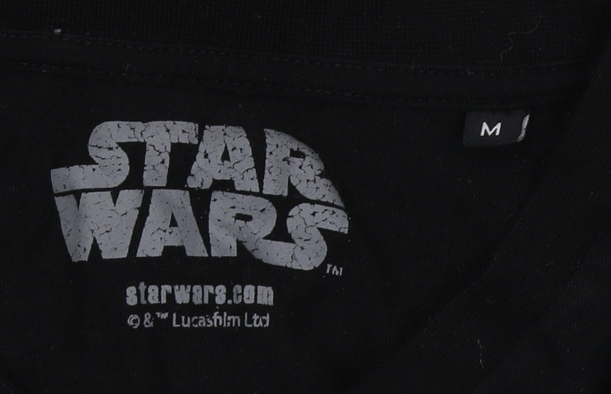 Star Wars Black Men’s Medium Darth Vader Graphic Tee