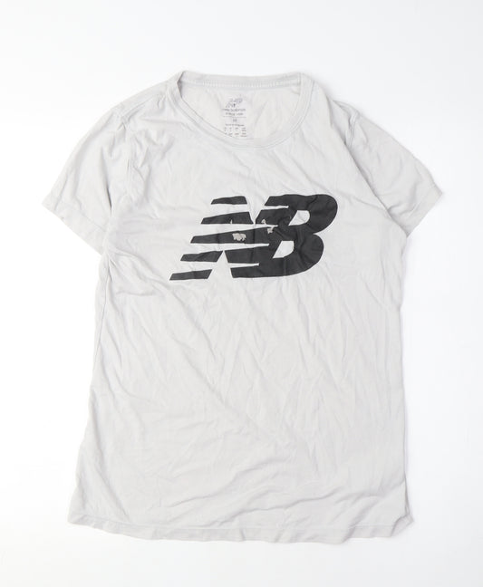 New Balance Women's White Medium T-Shirt Crew Neck