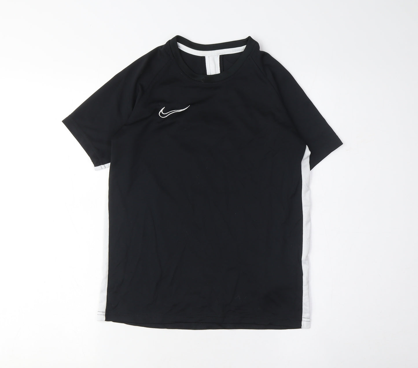 Nike Boys Black Short Sleeve T-Shirt M Activewear