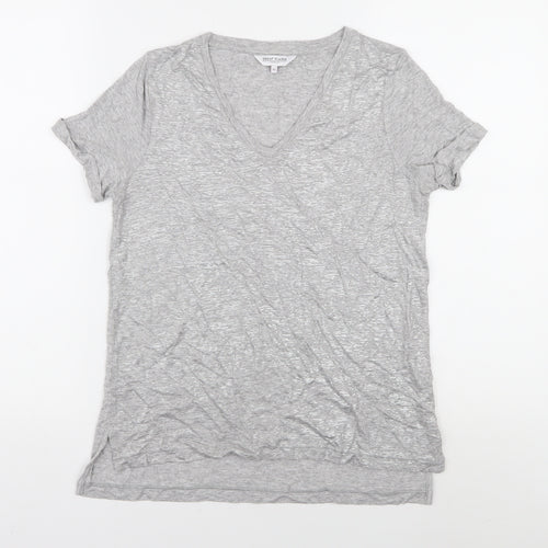 Great Plains Women's Grey V-Neck T-Shirt XS