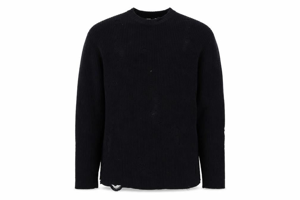 Front view of Topman Men's Black Crew Neck jumper M