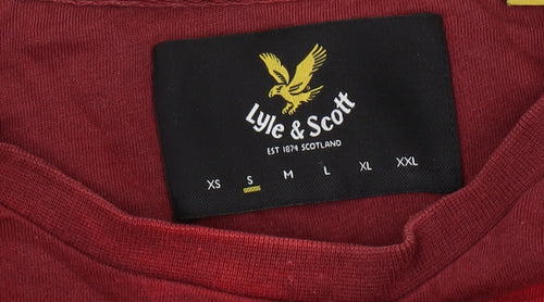 Lyle & Scott Men's Red Striped T-Shirt, Size M