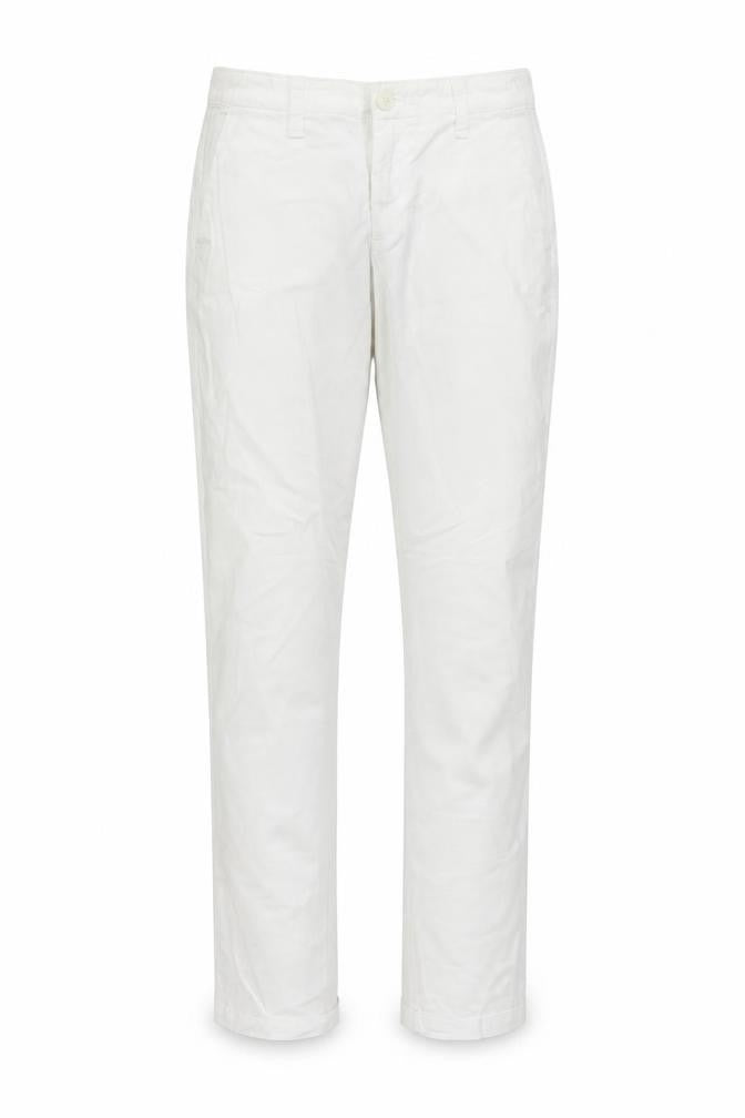 Front view of Gap Women's White Relaxed Jeans, size 6