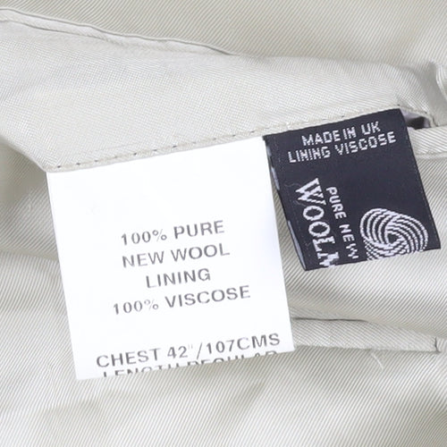 Austin Reed Men's Grey Striped Wool Blazer Size 42R
