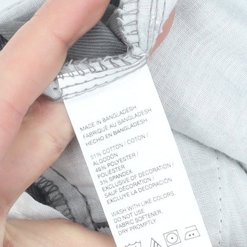 IZOD Men's Grey Chino Shorts - Regular Fit, Size M
