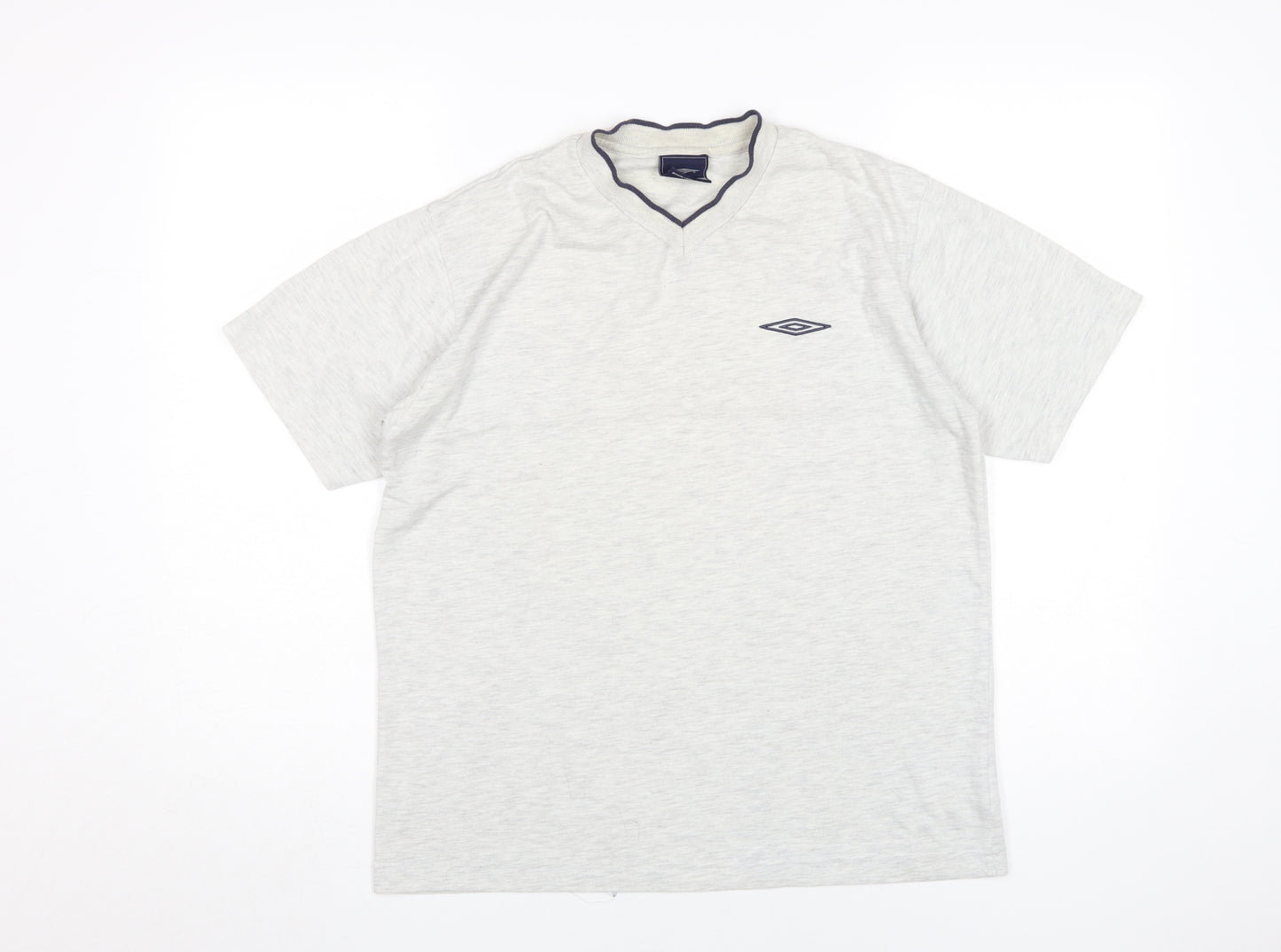 Umbro Boys Grey V-Neck T-Shirt Size 12 - Casual Basic Style