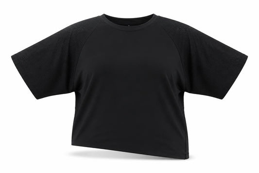 Front view of Reebok unisex black gym t-shirt l lightweight breathable