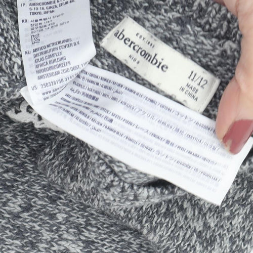 Abercrombie Women's Grey Lace Knit Pullover Jumper L