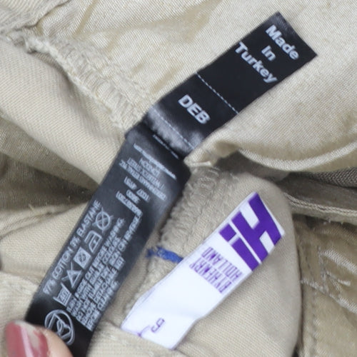 Henry Holland Women's Beige Casual Cuffed Shorts - Size 6