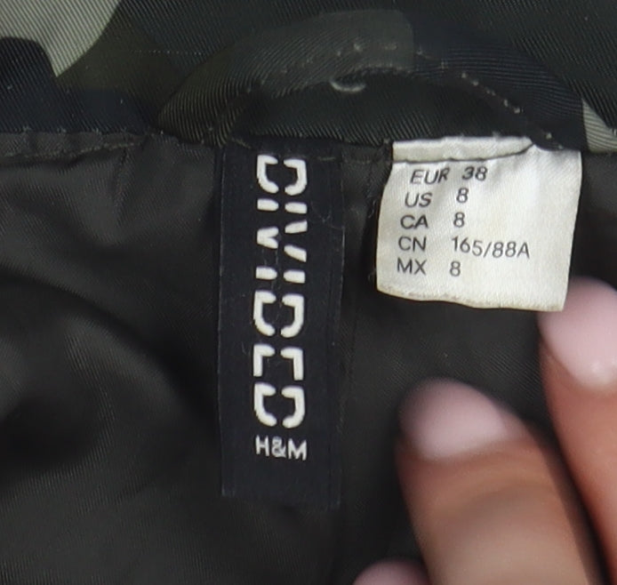 H&M Women’s Green Camouflage Puffer Jacket Size 10