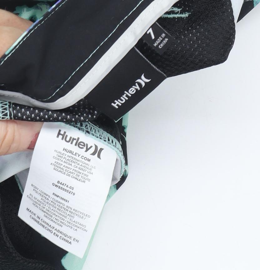 Hurley Women's Green Bermuda Shorts Size 7