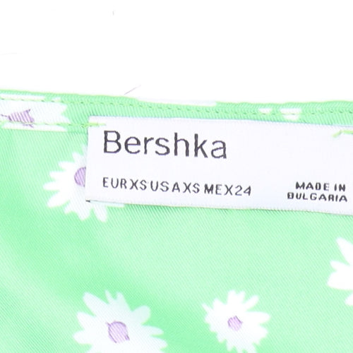 Bershka Women's Green Floral Crop Top XS
