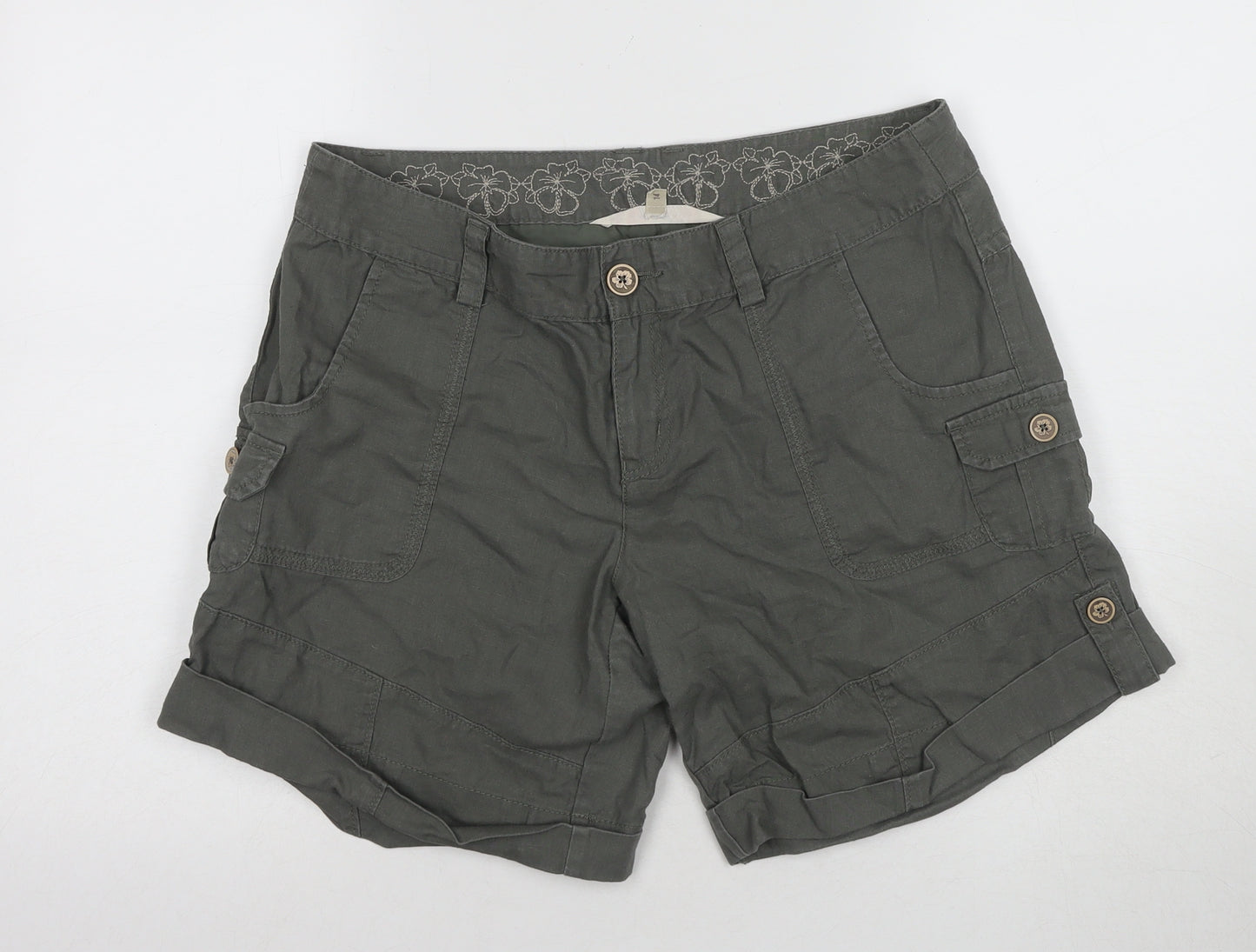 Mantaray Women's Green Cargo Shorts Size 14
