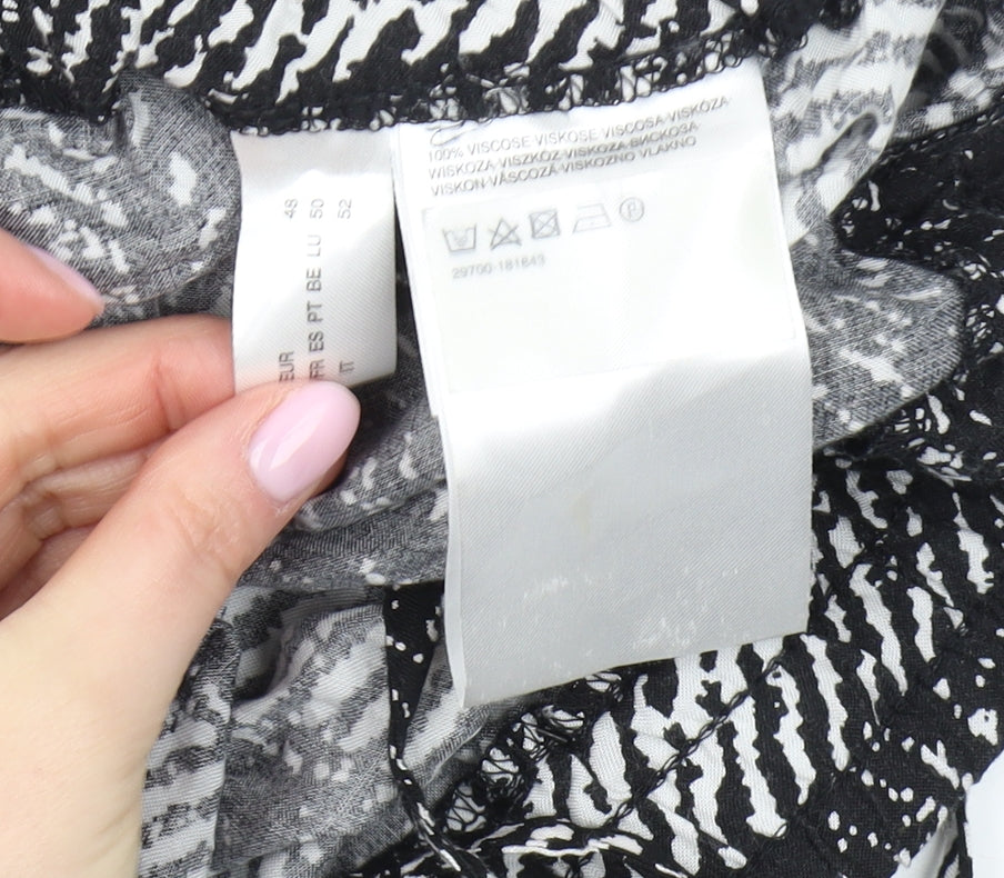 Canda Women’s Black Herringbone Jogger Trousers Size 22