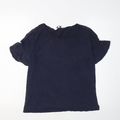 Great Plains Women's Blue Basic T-Shirt - Size L