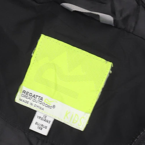 Regatta Boys Black Windbreaker Jacket - 13 Years