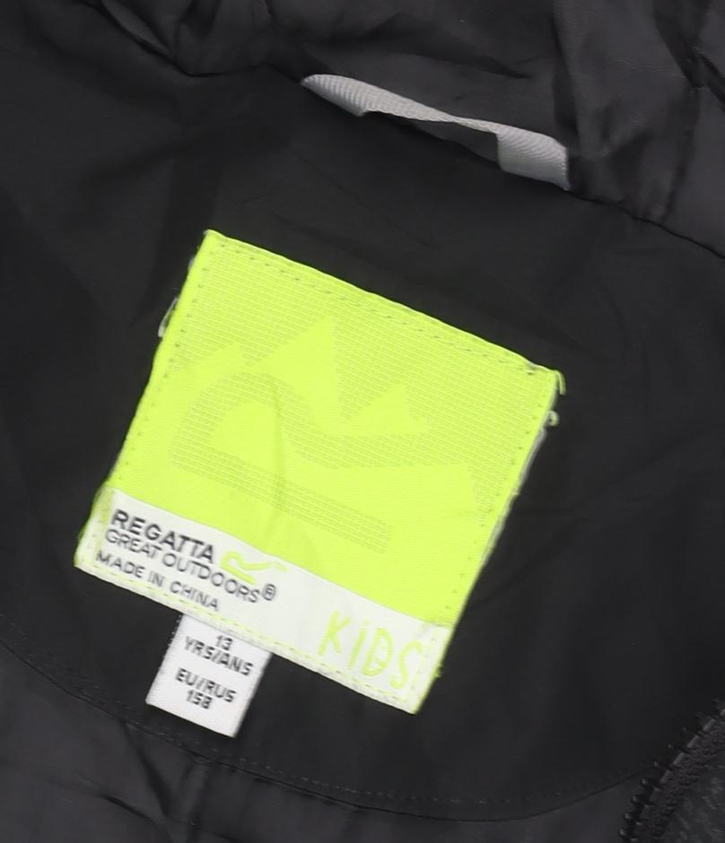 Regatta Boys Black Windbreaker Jacket - 13 Years