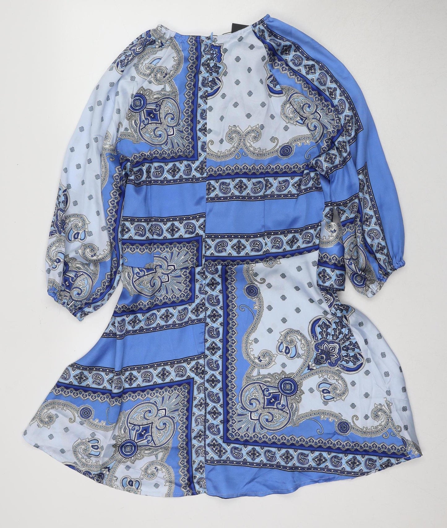 Boohoo Women's Blue Paisley Long Sleeve Dress, Size 16