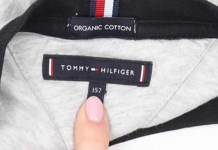 Tommy Hilfiger Boys T-Shirt Black & White Colourblock Size 12
