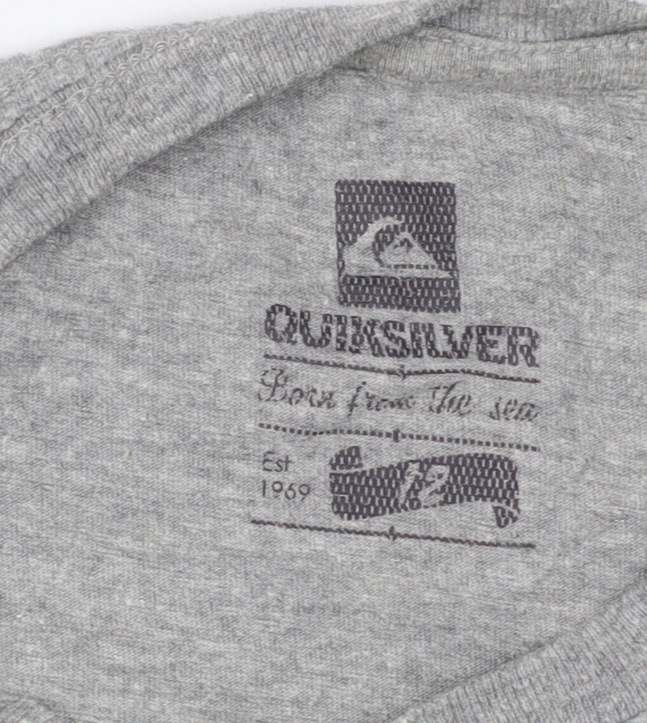Quiksilver Women's Grey Graphic T-Shirt, Regular Fit 12