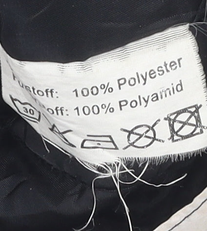 Professional Sportswear Men's Black Windbreaker Jacket with Breathable Features