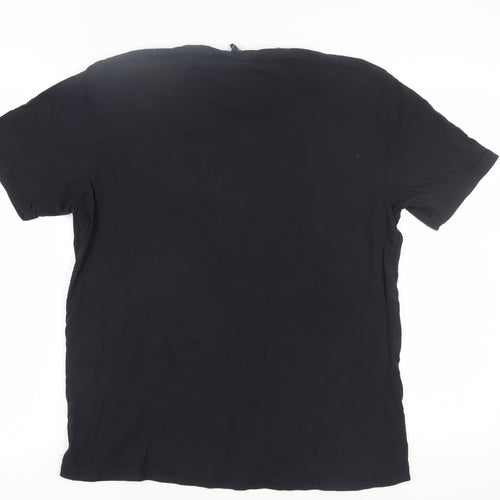 Champion Men's Black Graphic Print T-Shirt Large